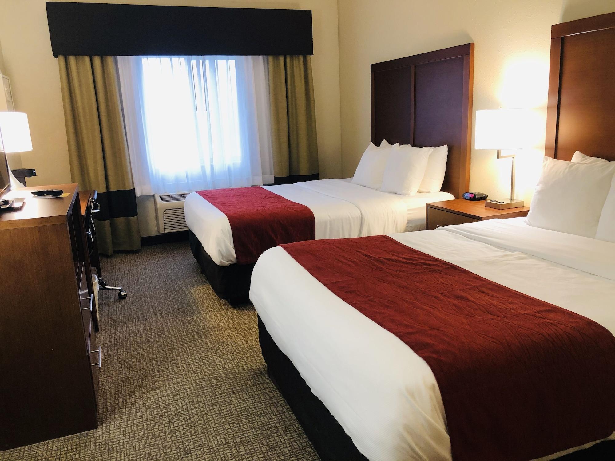 康福特茵南梅德福旅馆酒店 外观 照片